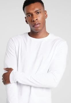 Pier One Camiseta De Manga Larga - White 11 Pier One Camiseta De Manga Larga - White -Tienda De Hombres Con Estilo 00e31f2a8cc042ef86cde261af6cd7e5