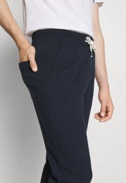 Pier One Pantalones Deportivos - Dark Blue -Tienda De Hombres Con Estilo 04e5700440b843a0b923adb3d47659b9
