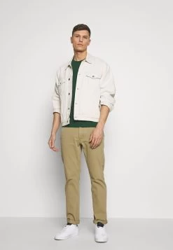 Pier One Camiseta Estampada - Dark Green -Tienda De Hombres Con Estilo 09f40a0855824be5b114a7ee6a674350