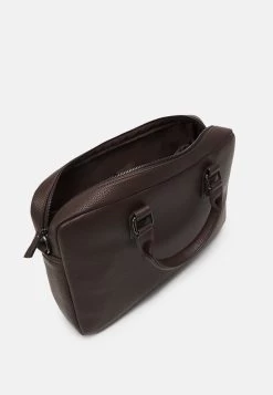 Pier One Funda Para Portátil - Dark Brown -Tienda De Hombres Con Estilo 0a97e5f7e5e241b99baafcbc2ae5120b