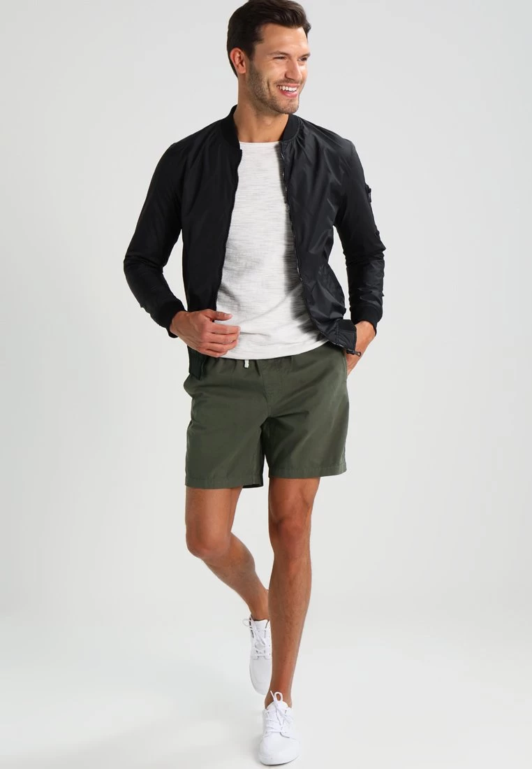 Pier One Shorts - Khaki 4 Pier One Shorts - Khaki - Imagen 2