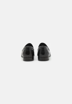 Pier One Leather - Mocasines - Black 10 Pier One Leather - Mocasines - Black -Tienda De Hombres Con Estilo 0ecc0d3e59a842e8bb112669a195c275