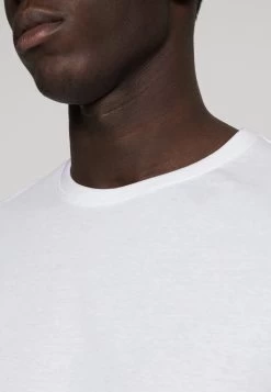 Pier One 3 Pack - Camiseta Básica - White/Black/Light Grey -Tienda De Hombres Con Estilo 122d0709c72e447f82ad50ef09ab3779