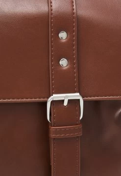 Pier One Bandolera - Brown -Tienda De Hombres Con Estilo 13681cf0e15d4e7a880bcd49346bf5a1