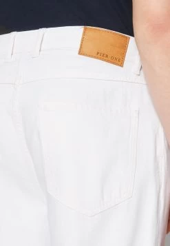 Pier One Vaqueros Boyfriend - White -Tienda De Hombres Con Estilo 15774f17eb674fa799cc0b0cc36db0c9