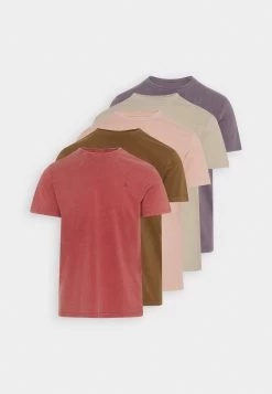 Pier One 5 Pack - Camiseta Básica - Off-White/Lilac/Light Red -Tienda De Hombres Con Estilo 157be7693cf04021812e84a3c933c25e