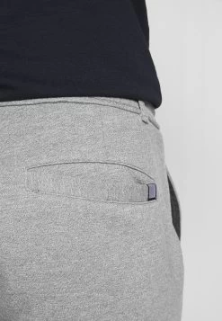 Pier One Pantalones Deportivos - Mottled Light Grey 13 Pier One Pantalones Deportivos - Mottled Light Grey -Tienda De Hombres Con Estilo 166fbd41af6646baab1e7b109b5e4662