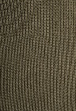 Pier One Big Stitch Mix Crewneck - Jersey De Punto - Olive -Tienda De Hombres Con Estilo 1c56f66834f24233b95ec34971b4c283