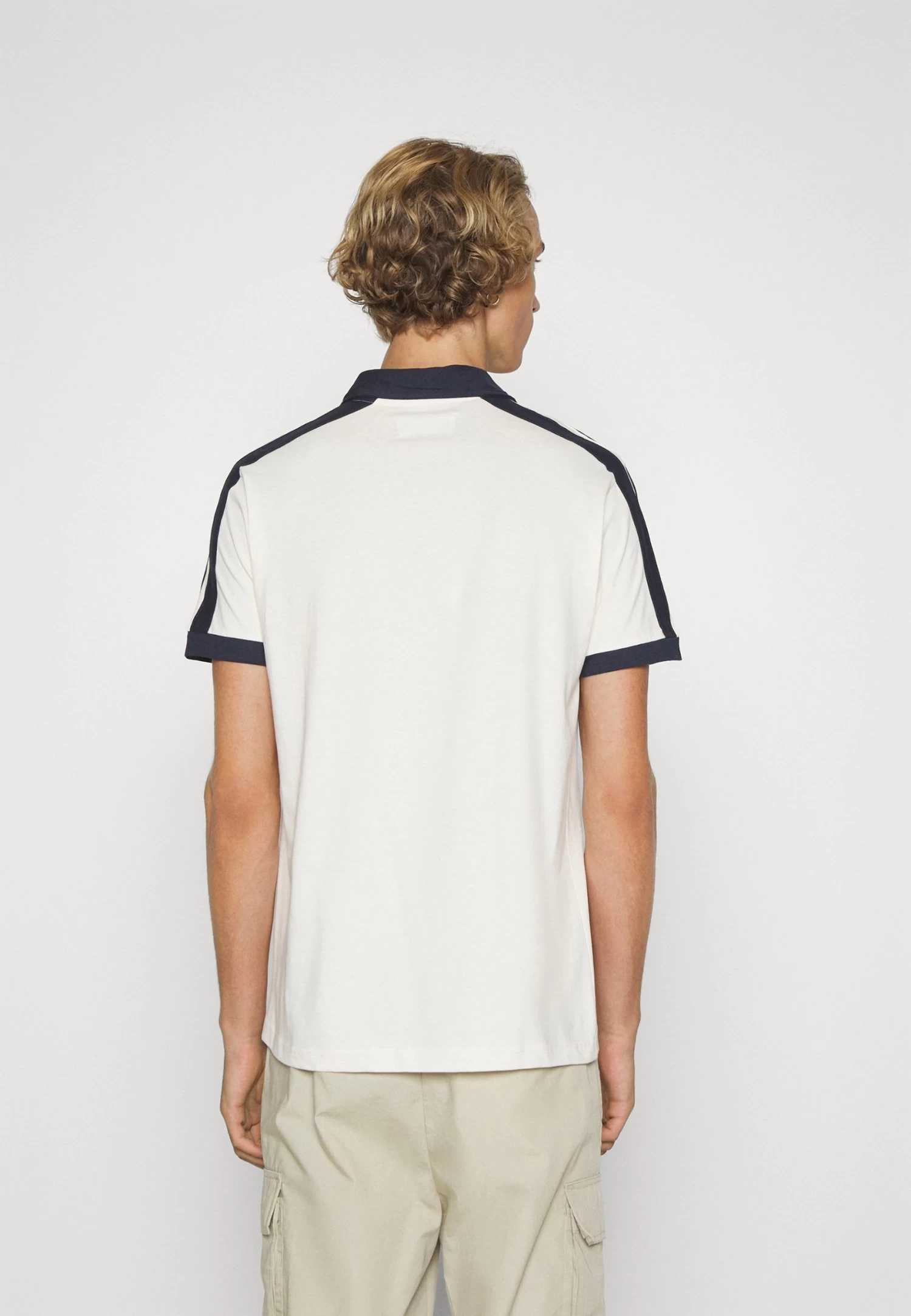 Pier One Polo - Off-White 5 Pier One Polo - Off-White - Imagen 3