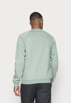 Pier One Crafted Goods Crew - Sudadera - Green -Tienda De Hombres Con Estilo 3ff449b11ad8469080de5eca24bc019f