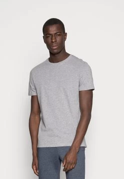 Pier One 3 Pack - Camiseta Básica - White/Black/Light Grey -Tienda De Hombres Con Estilo 4076e7e50d3a4fb78cc08ea42ee0eb04