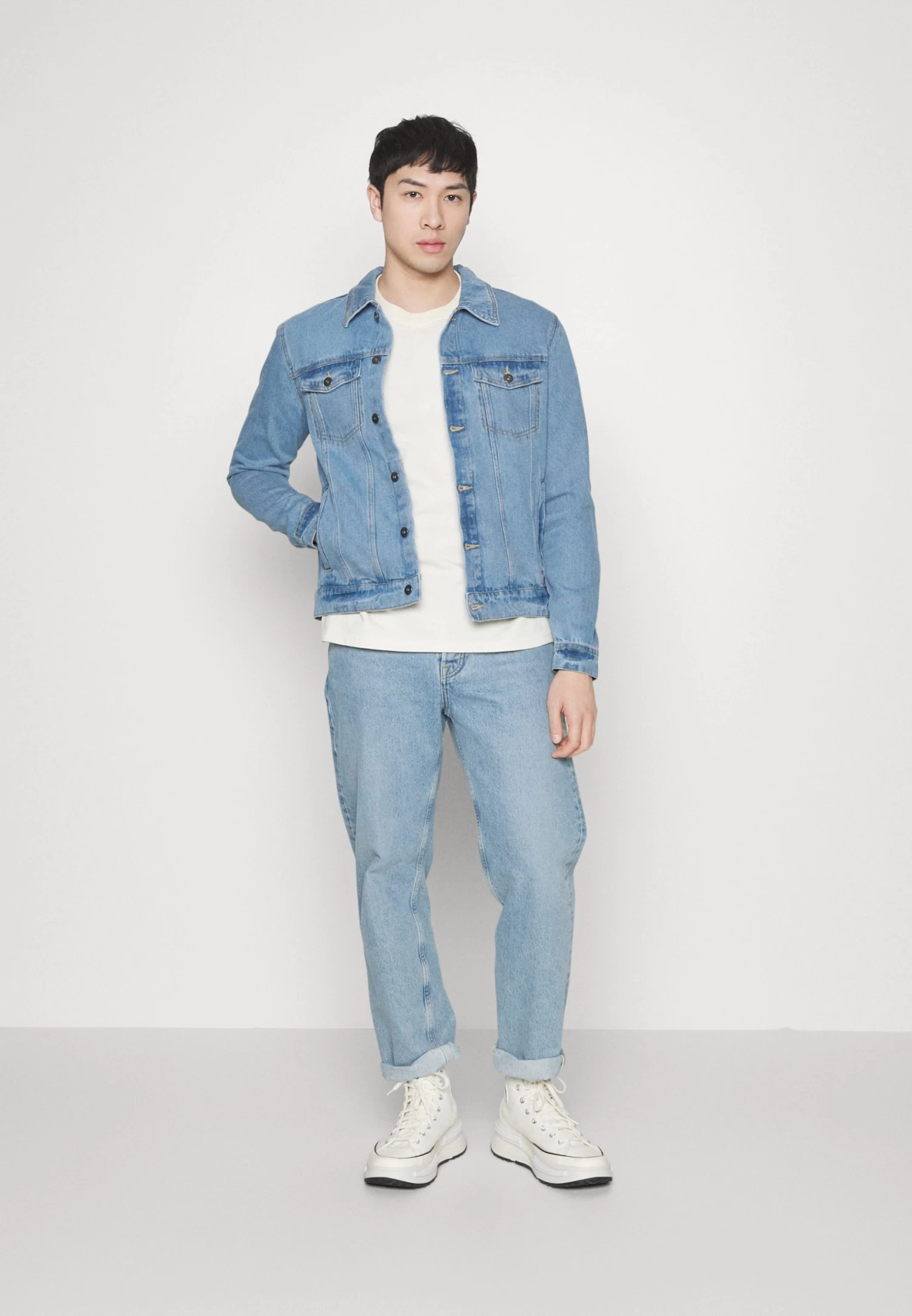 Pier One Chaqueta Vaquera -Blue 4 Pier One Chaqueta Vaquera -Blue - Imagen 2