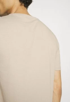 Pier One 5 Pack - Camiseta Básica - Dark Grey/Dark Blue/Olive -Tienda De Hombres Con Estilo 465249700bc24e9d89c474fbc69b5b15