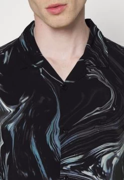 Pier One Marble Resort Unisex - Camisa - Black 13 Pier One Marble Resort Unisex - Camisa - Black -Tienda De Hombres Con Estilo 4b7788a70feb4409a3e6cd9e03311434
