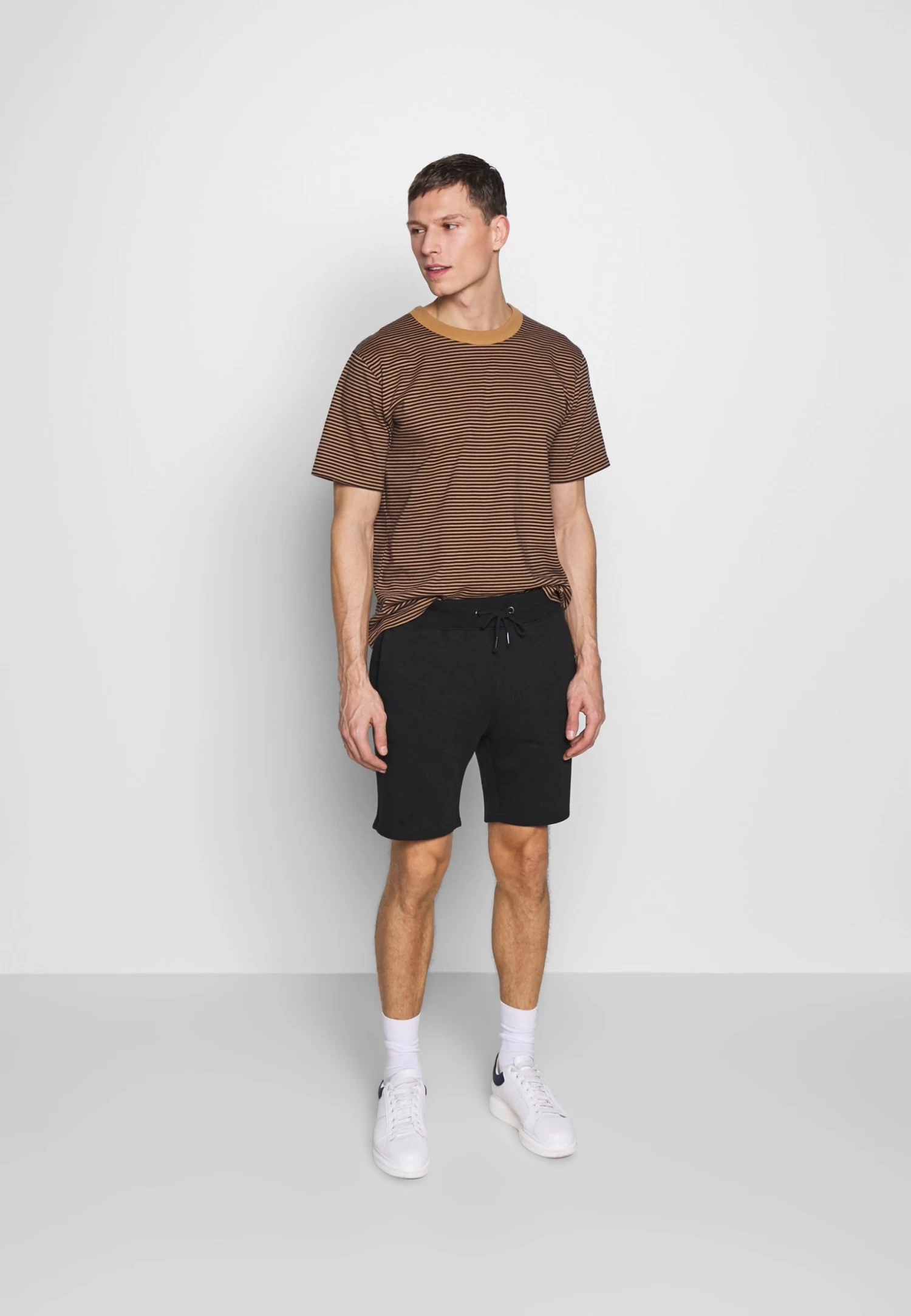 Pier One 2 Pack - Shorts -Light Grey /Black 4 Pier One 2 Pack - Shorts -Light Grey /Black - Imagen 2