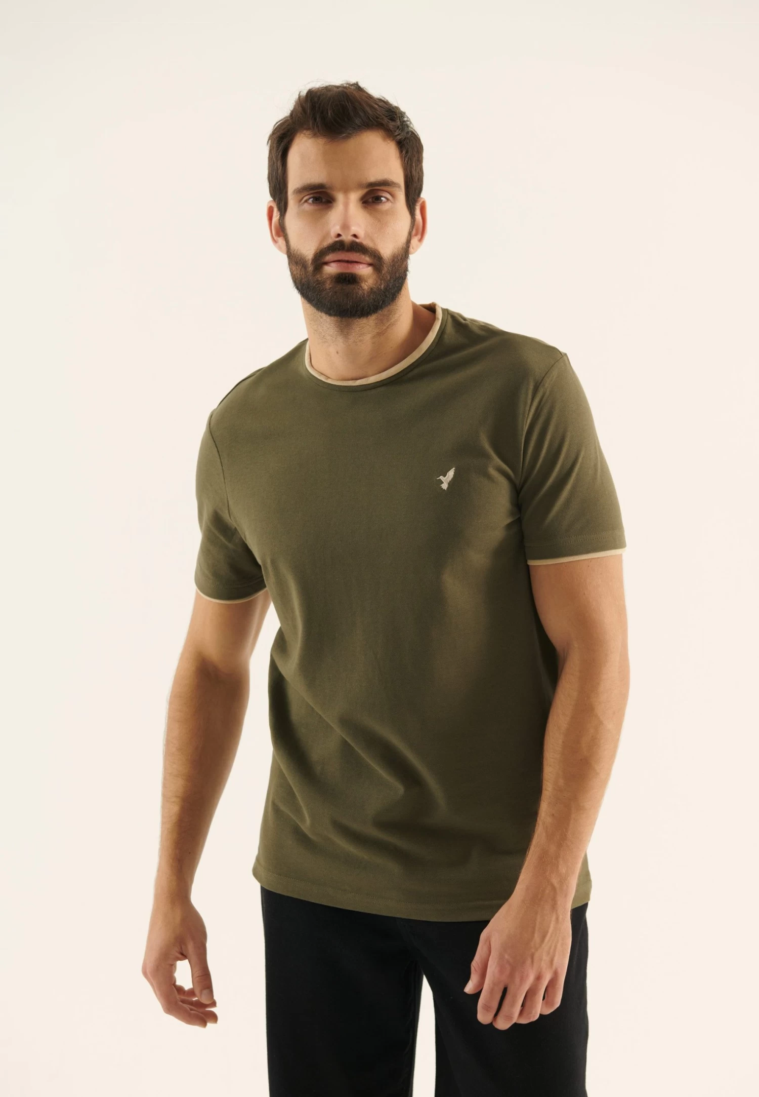 Pier One Camiseta Básica - Olive 3 Pier One Camiseta Básica - Olive
