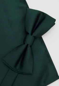 Pier One Set - Pañuelo De Bolsillo - Dark Green 11 Pier One Set - Pañuelo De Bolsillo - Dark Green -Tienda De Hombres Con Estilo 4d0bb2494c754589bb4fbf5c32c6c2db