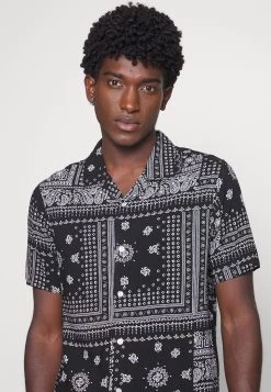 Pier One Unisex - Camisa - Black -Tienda De Hombres Con Estilo 4e282950c1904b10ae4f0517950dc527