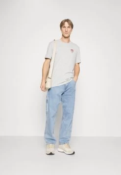 Pier One Camiseta Estampada - Light Grey 8 Pier One Camiseta Estampada - Light Grey -Tienda De Hombres Con Estilo 4e8a1f92e3824c67ada26418b5102f8e