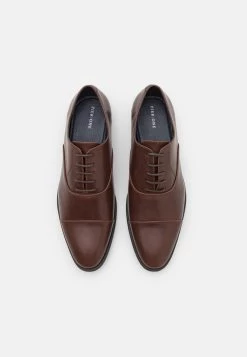 Pier One Unisex - Zapatos Con Cordones - Dark Brown 11 Pier One Unisex - Zapatos Con Cordones - Dark Brown -Tienda De Hombres Con Estilo 4ea5b4395f764ccbb8d884fadd606ddd