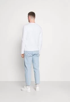 Pier One 5 Pack - Camiseta De Manga Larga - White/Dark Blu/Grey 13 Pier One 5 Pack - Camiseta De Manga Larga - White/Dark Blu/Grey -Tienda De Hombres Con Estilo 501e285d599547fa8b3d97a7168757c4