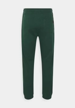 Pier One Pantalones Deportivos - Dark Green -Tienda De Hombres Con Estilo 515815fd000a4aae8704b3061aadb757