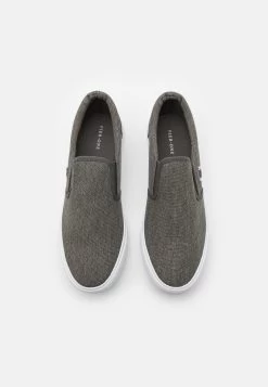 Pier One Unisex - Zapatillas - Grey -Tienda De Hombres Con Estilo 579776f233c041c1a593137d309a6ccd
