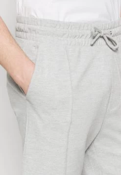 Pier One Shorts - Mottled Light Grey 13 Pier One Shorts - Mottled Light Grey -Tienda De Hombres Con Estilo 594a43657a3c4882b08e071e83a1d07d