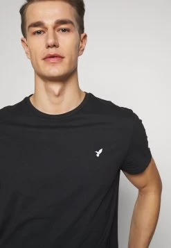 Pier One Camiseta Básica - Black -Tienda De Hombres Con Estilo 637f78d11e5f4cbfbb5a7737a4a1b36f