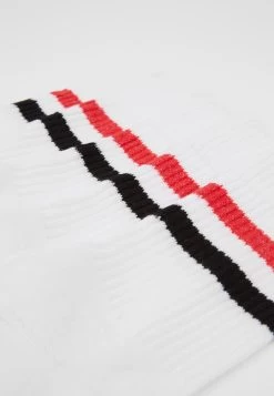 Pier One 5 Pack - Calcetines - White/Red/Black -Tienda De Hombres Con Estilo 64438c52cf7c48bd8e9b885796ff3199