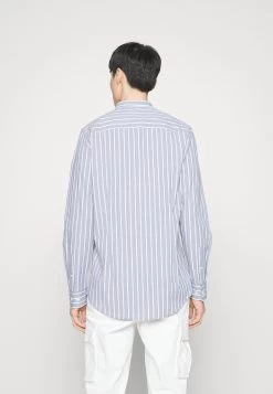 Pier One Muscle Fit Stand- Camisa - Blue -Tienda De Hombres Con Estilo 6f902e87935b415aa0482cac3fb832df