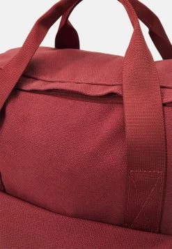 Pier One Unisex - Mochila - Red -Tienda De Hombres Con Estilo 70138992b4d74647933ddca3b972e3d9