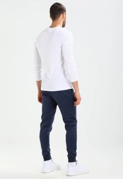 Pier One Pantalones Deportivos - Dark Blue -Tienda De Hombres Con Estilo 75877180d7f04c899598b6cd003f9569