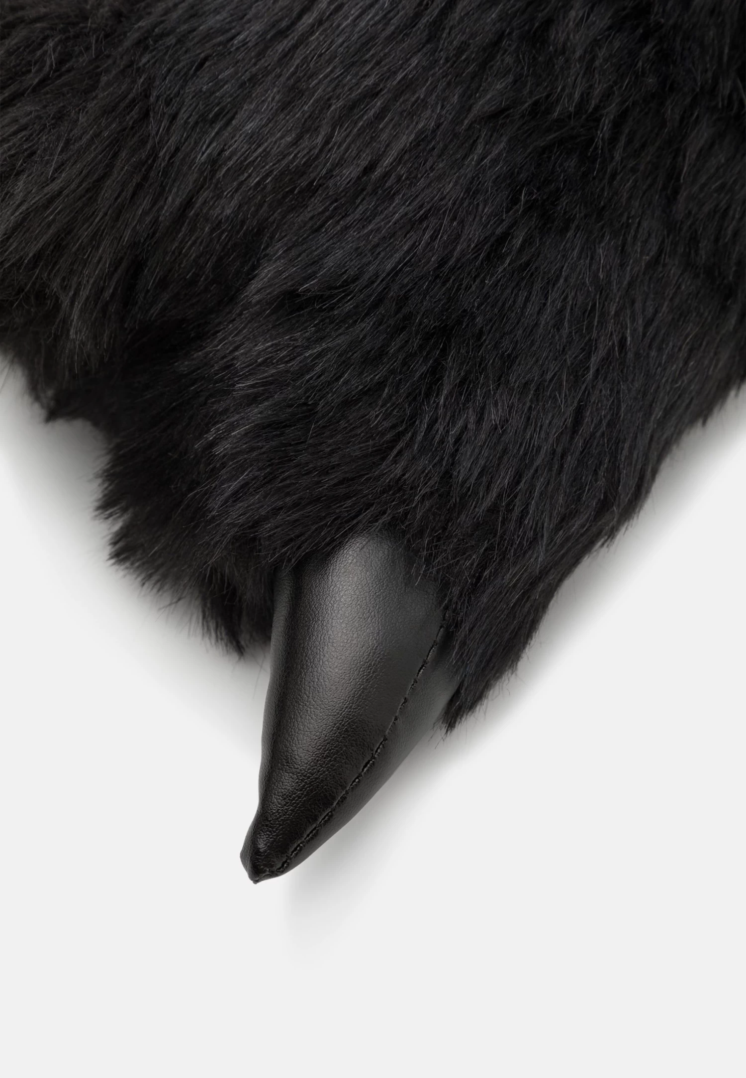 Pier One Pantuflas - Black 8 Pier One Pantuflas - Black - Imagen 6