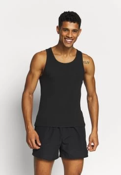 Pier One 3 Pack - Camiseta Interior - Black -Tienda De Hombres Con Estilo 7b31f4064c4b4d3ea2eea242ad20c02d