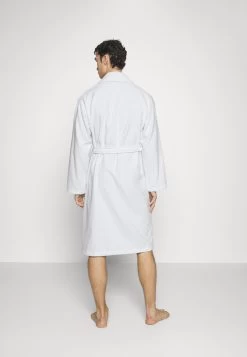 Pier One Shawl Towel Bathrobe - Albornoz - White -Tienda De Hombres Con Estilo 810bc3a6eb794e409f319428e591ae5e
