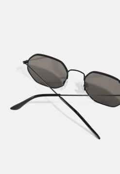 Pier One Unisex - Gafas De Sol - Black -Tienda De Hombres Con Estilo 81a01a04615749be9c19bcffe3aa7fac