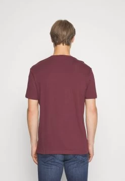 Pier One 5 Pack - Camiseta Básica - Bordeaux/Dark Green/Dark Blue -Tienda De Hombres Con Estilo 83fa6bffd83441d4ab3bd8fcc4f5244c