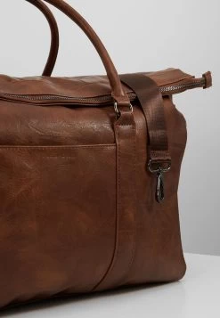 Pier One Unisex - Bolsa De Fin De Semana - Dark Brown 13 Pier One Unisex - Bolsa De Fin De Semana - Dark Brown -Tienda De Hombres Con Estilo 8666f467208a490a81f22f1425c7ce63