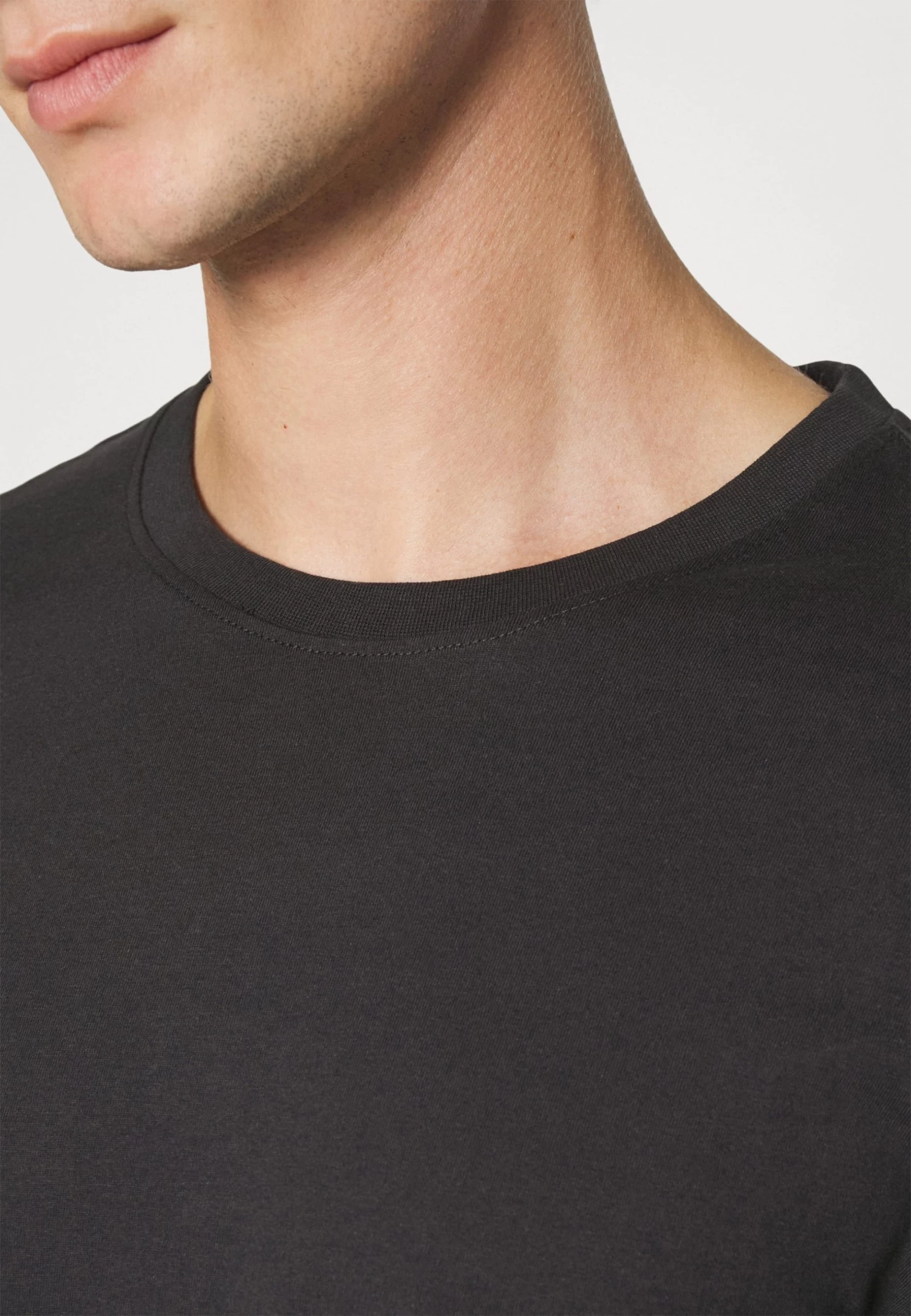 Pier One 5 Pack - Camiseta De Manga Larga -Black 7 Pier One 5 Pack - Camiseta De Manga Larga -Black - Imagen 5