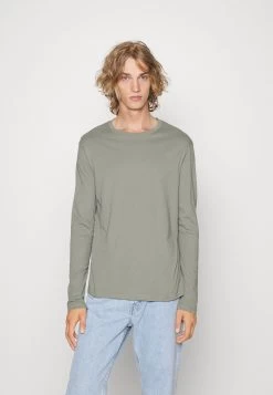 Pier One 5 Pack - Camiseta De Manga Larga - Black/Dark Blue/Stone -Tienda De Hombres Con Estilo 8b0985efe19f4c87964406ea25b6d0df