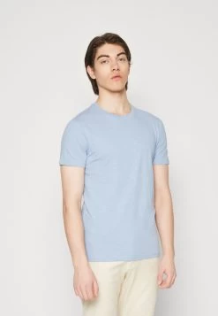 Pier One 5 Pack - Camiseta Básica - Black/Light Blue/Khaki/Mint/Beige -Tienda De Hombres Con Estilo 8c49d9ad5dfa45daae3da177619dd20c