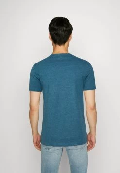 Pier One 5 Pack - Camiseta Básica - Mottled Blue/Light Green/Off-White -Tienda De Hombres Con Estilo 92b3aeb6acd54c0096689803c138ac14