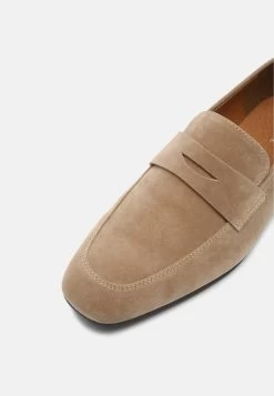 Pier One Mocasines - Beige 15 Pier One Mocasines - Beige -Tienda De Hombres Con Estilo 94e8b1b2e9304dfca0f6274a53c7a6ab