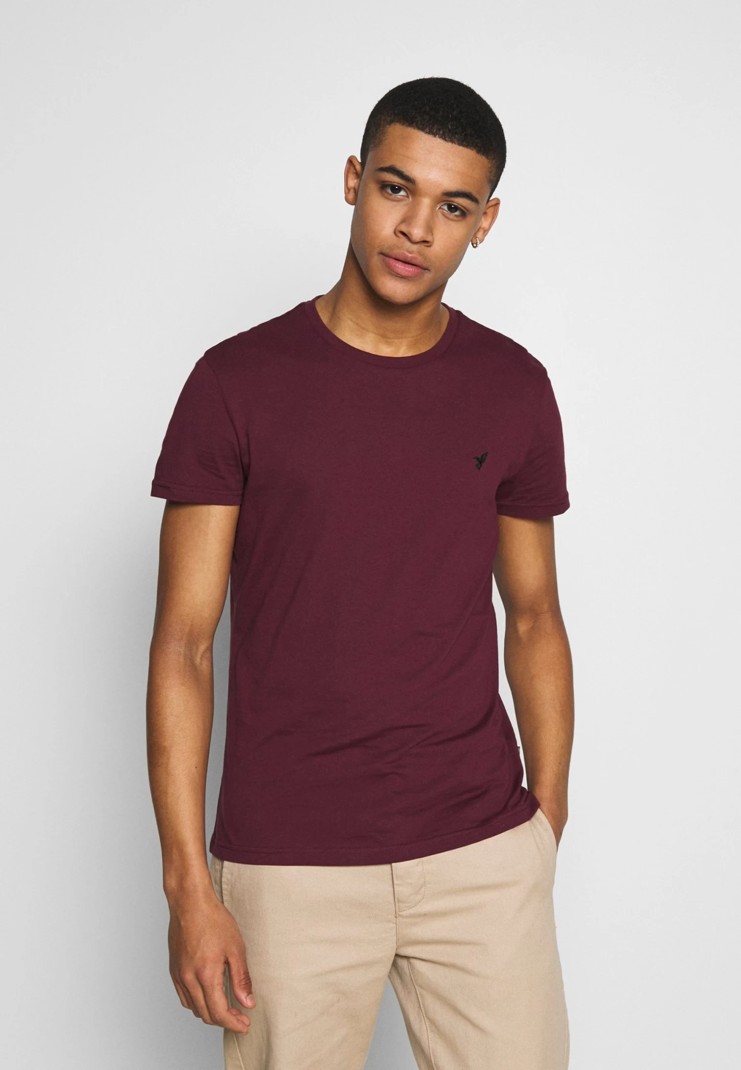 Pier One Camiseta Básica - Bordeaux 3 Pier One Camiseta Básica - Bordeaux