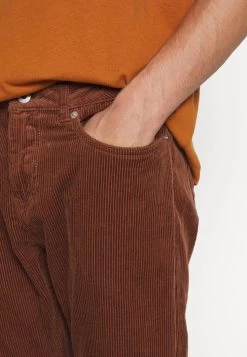 Pier One Corduroy - Pantalones - Brown 10 Pier One Corduroy - Pantalones - Brown -Tienda De Hombres Con Estilo 9728d5c0dbd240918986f5a891fddbb6