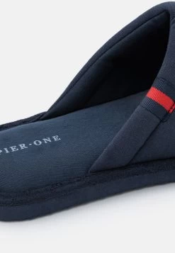 Pier One Pantuflas - Dark Blue -Tienda De Hombres Con Estilo 9954de3b52d1446aaa30bc022339babd