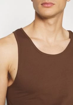 Pier One 3Pck Skin Tone Rib Vest- Camiseta Interior - Brown -Tienda De Hombres Con Estilo 9f31fc2f68bd4a4785af045b430b1d83