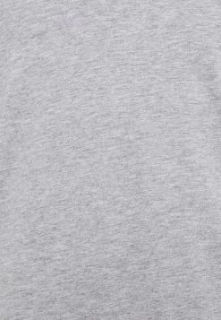 Pier One 5 Pack - Camiseta De Manga Larga - White/Dark Blu/Grey 19 Pier One 5 Pack - Camiseta De Manga Larga - White/Dark Blu/Grey -Tienda De Hombres Con Estilo 9f75710ea9fd413caf2d26d32dd94062