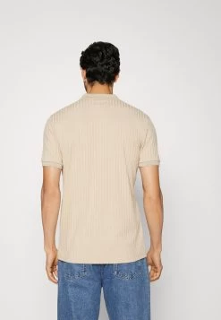 Pier One Polo - Beige -Tienda De Hombres Con Estilo a2758c5cd10a4af5888312c014d2e760
